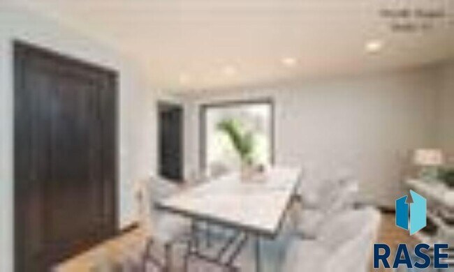 Building Photo - 4200 Knob Hill Ct