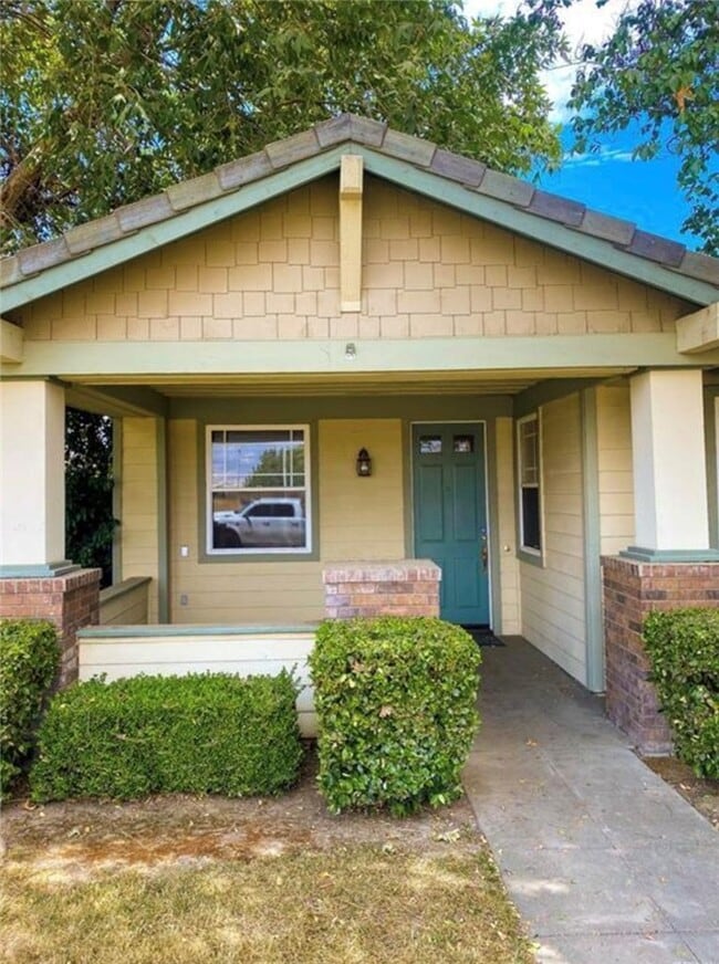 Building Photo - 5371 Orange Grove Ave