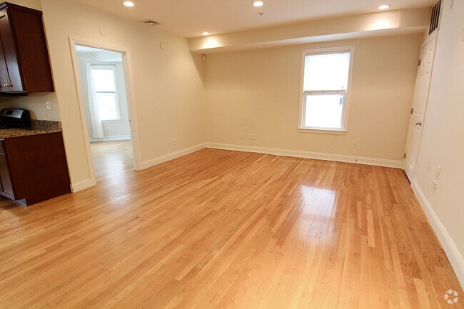Building Photo - 3 Griggs Pl