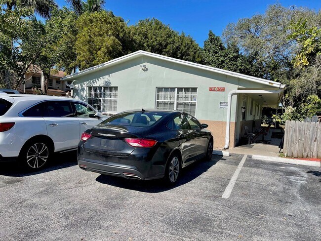 Photo - POS Holdings LLC-718-720 Apartment