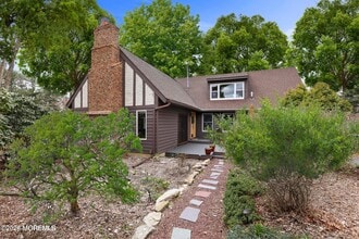 Building Photo - 1244 Whitesville Rd