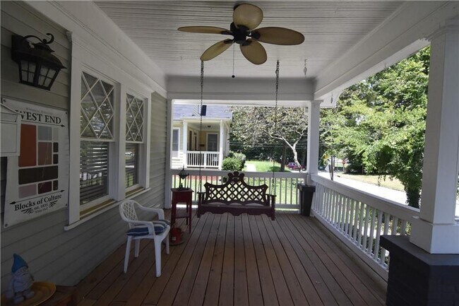 Building Photo - 375 Atwood St SW