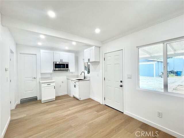 Building Photo - 4243 Zaring St