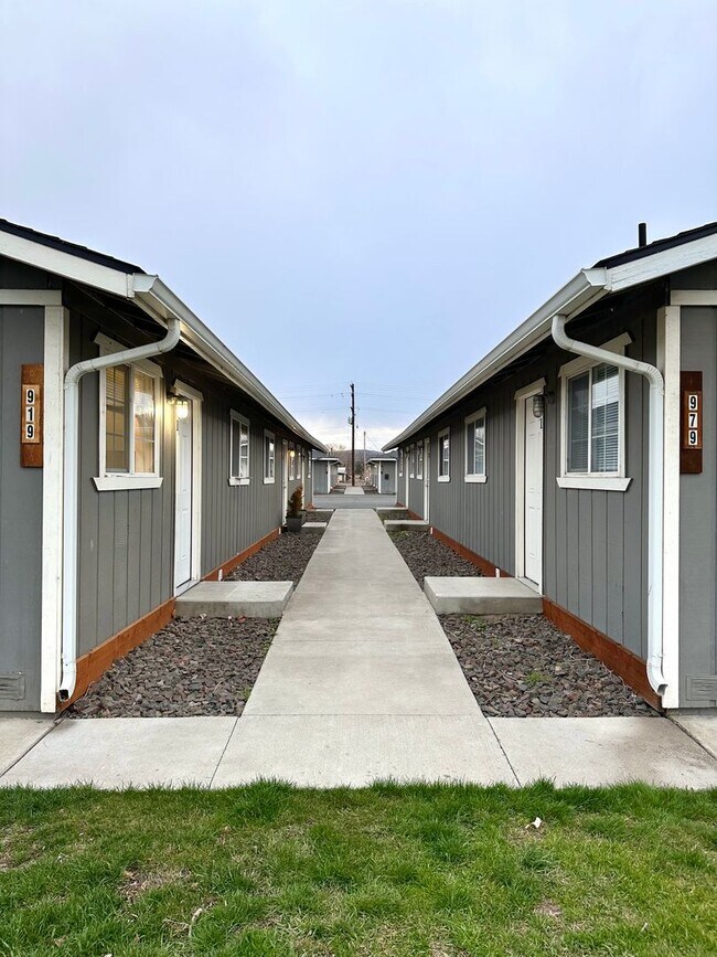 Foto del edificio - E919