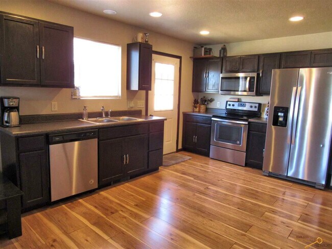 Building Photo - 2883 Johnson Ranch Rd