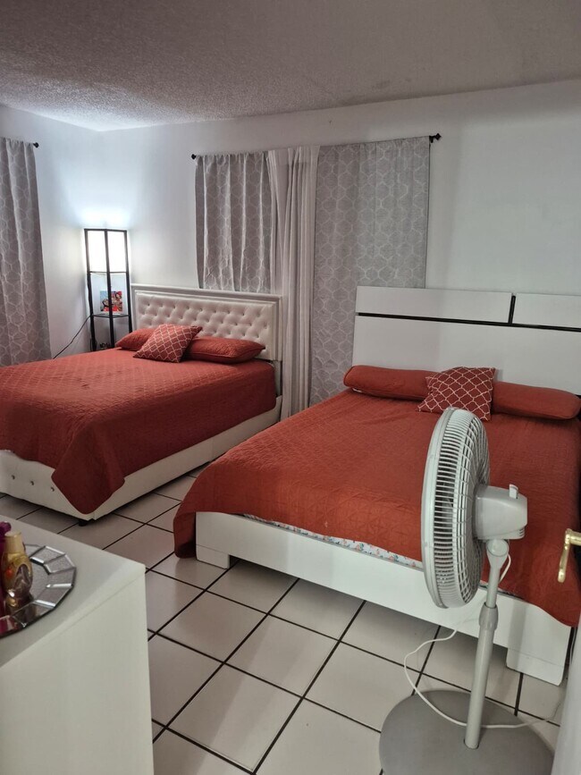 Foto del edificio - 11301 SW 200th St