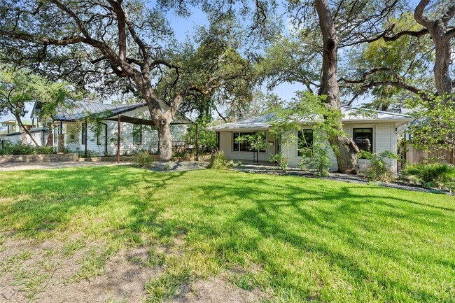 Foto del edificio - 2202 Montclaire St