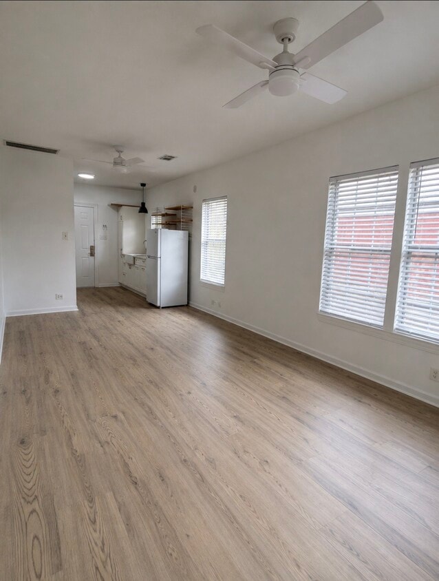 Building Photo - 3824 Woodleigh St
