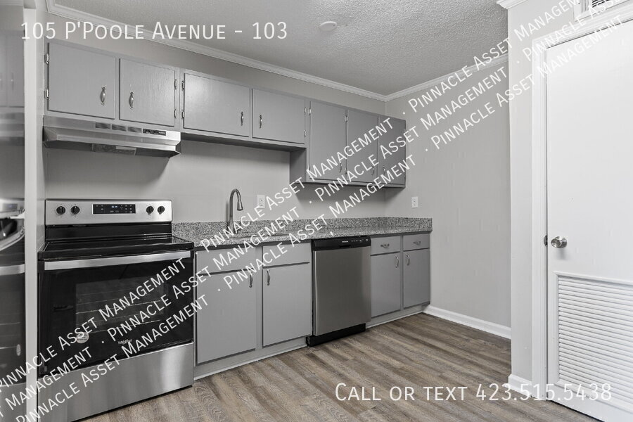 Photo - 105 P'Poole Avenue-103