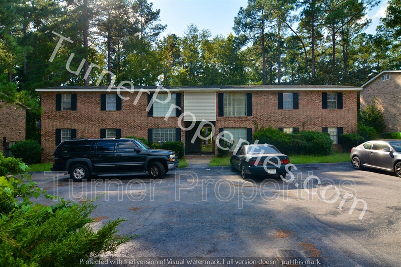 Primary Photo - 2915 Chatsworth Rd
