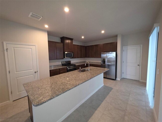 Foto del edificio - 3875 Denali Dr