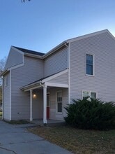 Building Photo - 1842 Whittier St