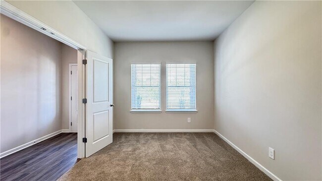 Building Photo - 30 Bur Oak Blvd