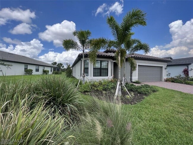 Foto del edificio - 5931 Prosperity Ln