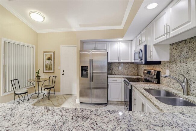 Building Photo - 4722 Via Carmen