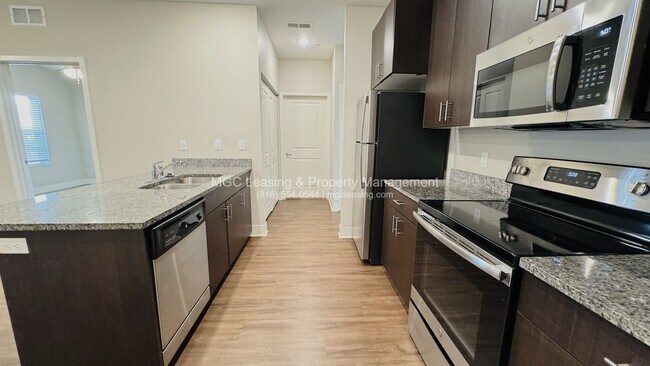 Foto del edificio - 5730 NE 80th Ter