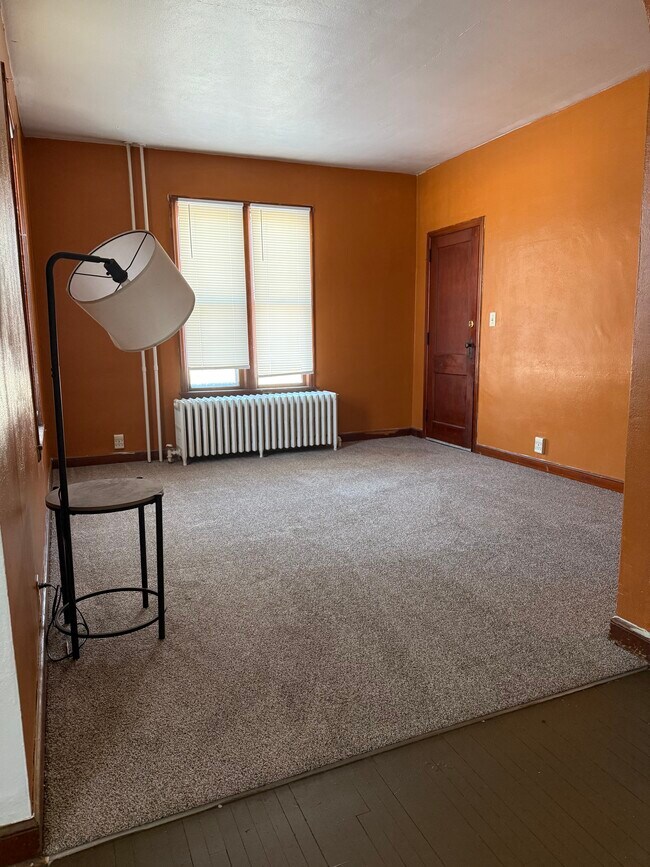 Foto del edificio - 825 9th Ave N