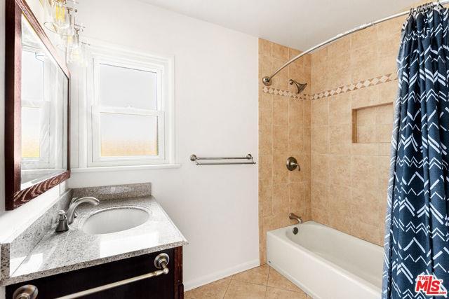 Primary Photo - 5131 Don Pio Dr