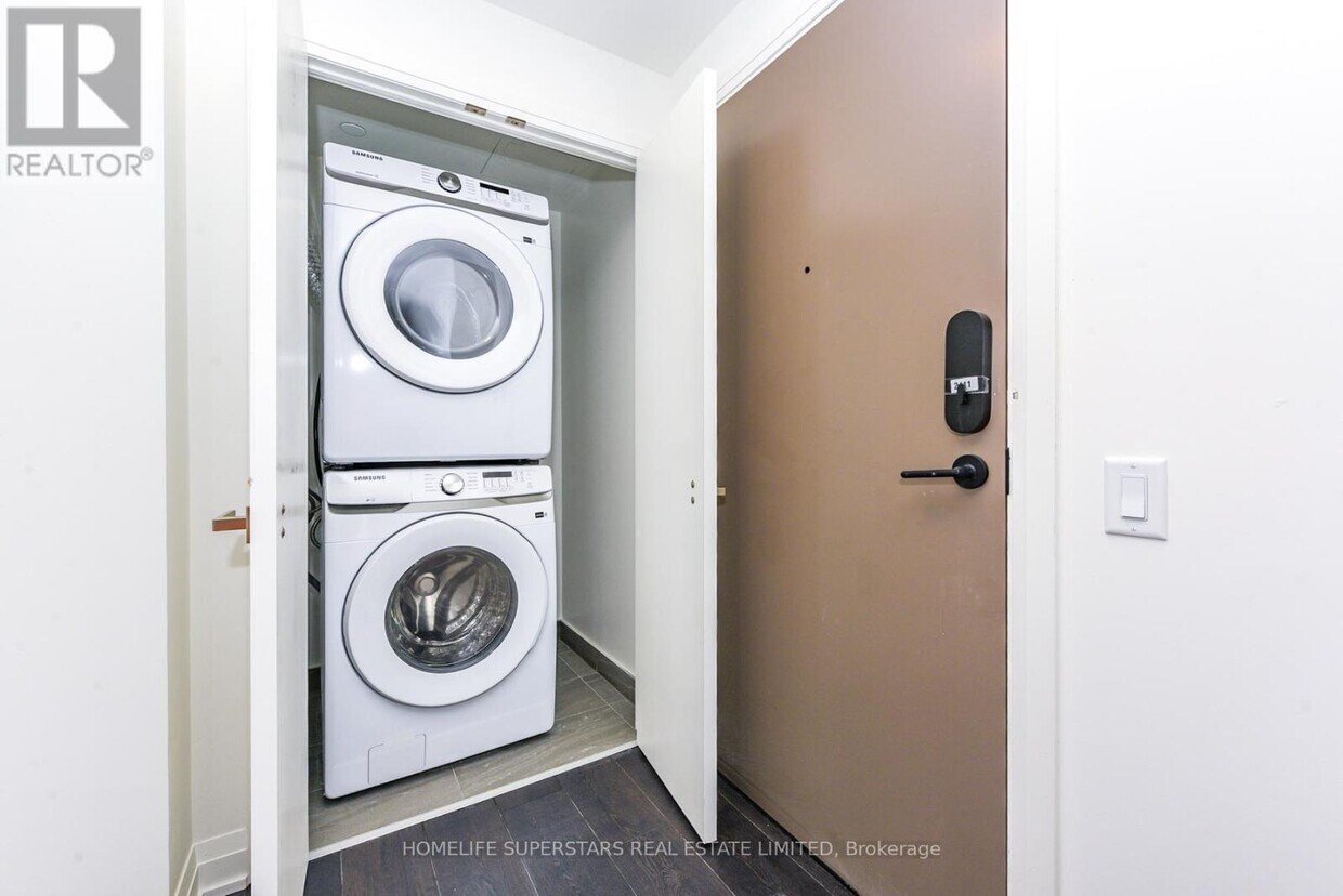 Photo principale - 4015 The Exchange