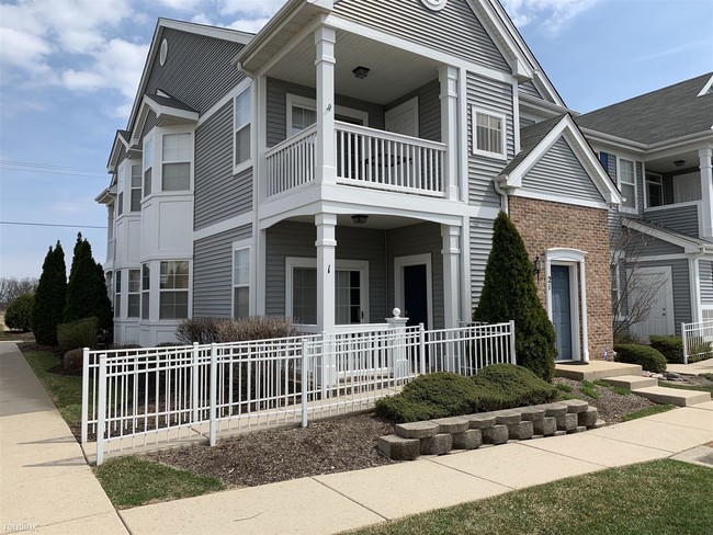 Building Photo - 2 br, 2 bath  - 2215 Aurora Dr Unit 1