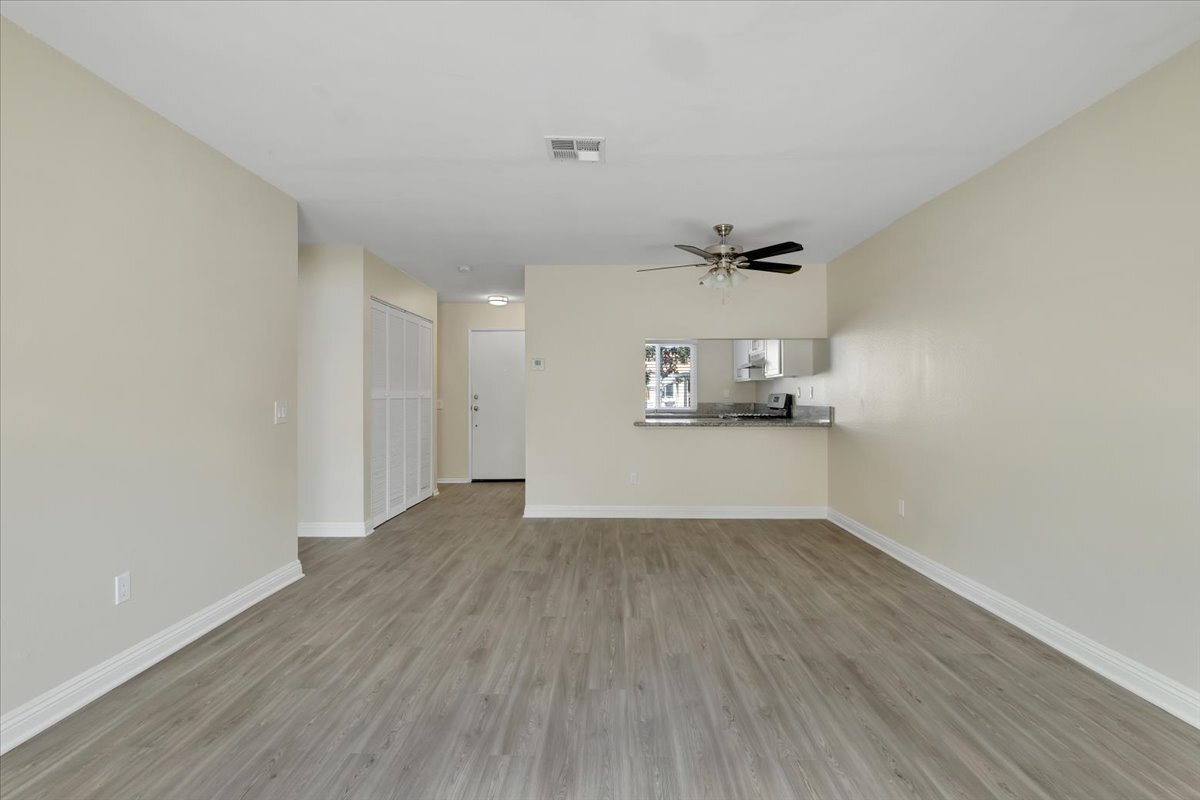 39 Apartments for Rent in 92503, CA Westside Rentals