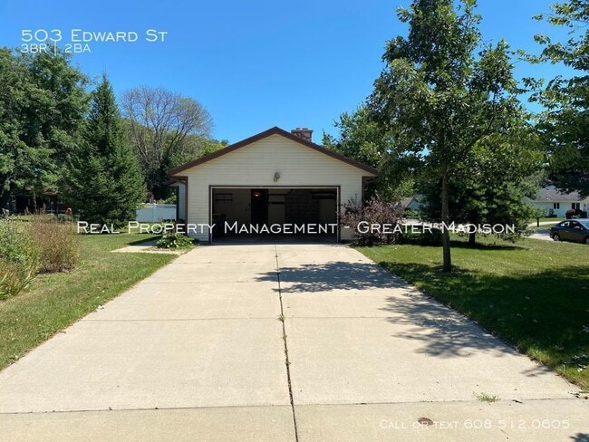 Building Photo - 503 Edward St