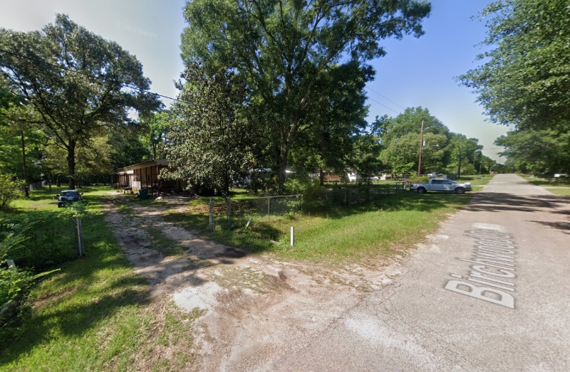 Primary Photo - 138 Birchwood Dr