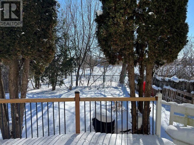 Photo du bâtiment - 45 Huntsman Crescent