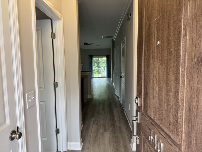 Foto del edificio - 340 Nettle Ln