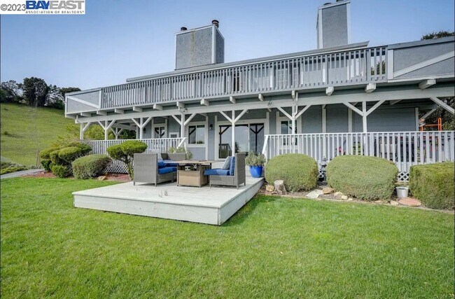 Foto del edificio - 10705 Dublin Canyon Rd