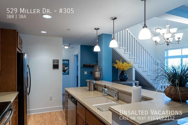 Foto del edificio - Grand Landing Condo