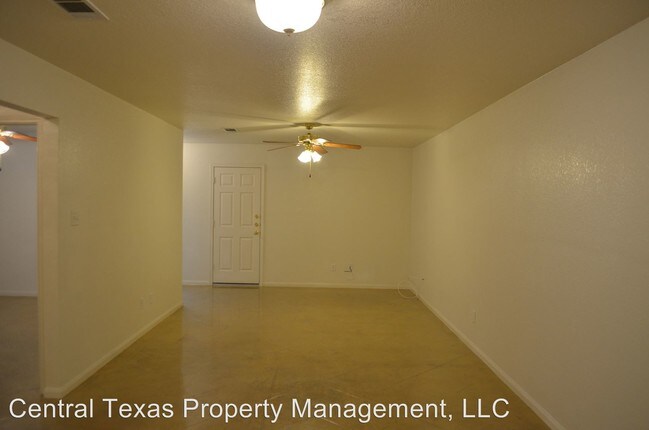 Foto del edificio - 909 Lemonwood St