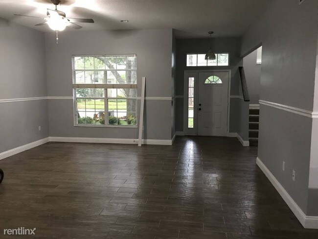 Foto del edificio - 3 br, 2.5 bath House - 17605 Esprit Dr