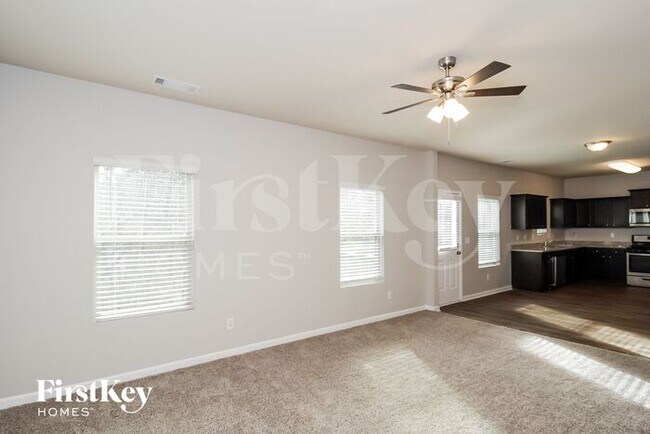 Building Photo - 269 Scotland Dr