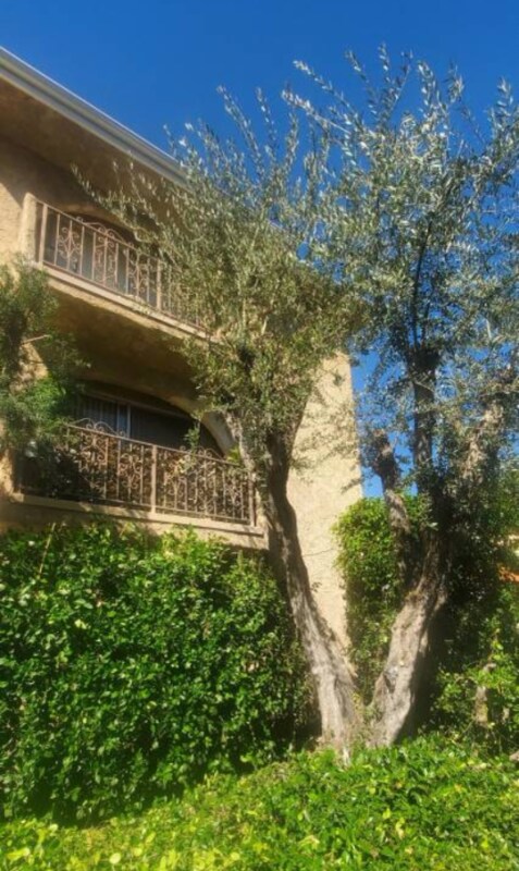 Foto del edificio - 5227 Hermitage Ave