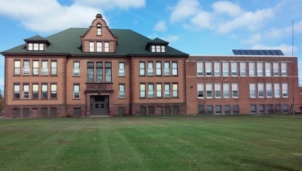 Primary Photo - Heritage House