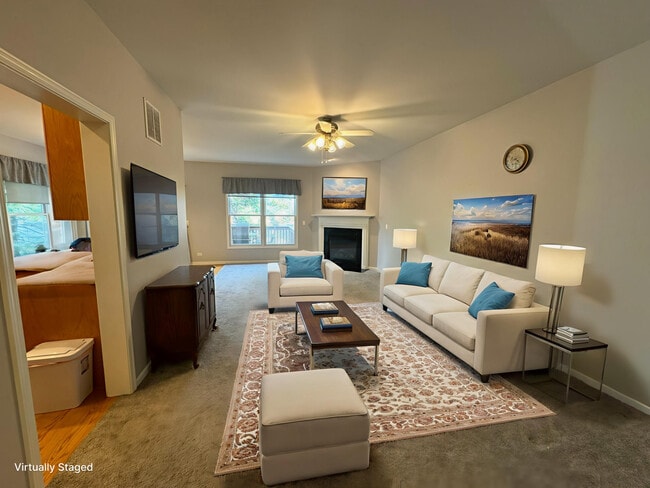 Building Photo - 1N061 Mission Ct