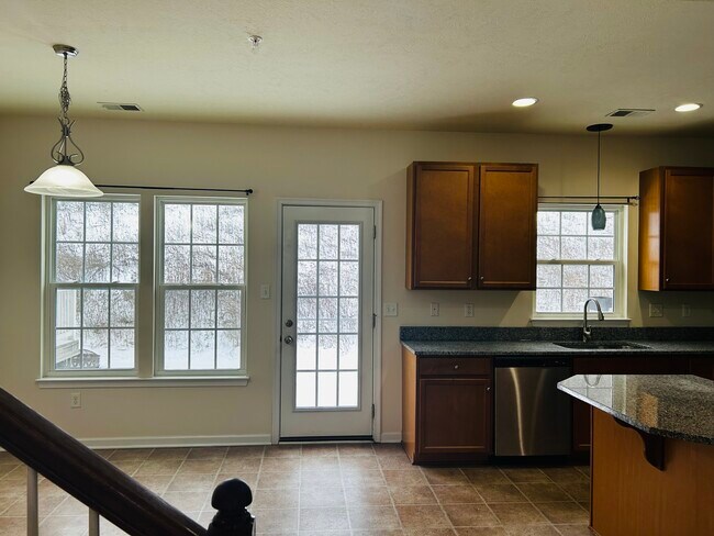 semi-private rear - 240 Broadstone Dr