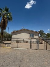Building Photo - 6049 S Holly Dr