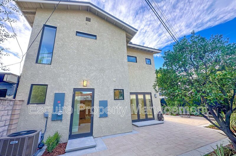 Foto principal - 1154 Essex Way