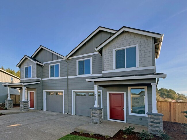 Building Photo - Beautiful Brand New Townhome in NW Corvallis