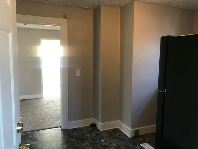 Foto del edificio - 7326 Ashton Ave