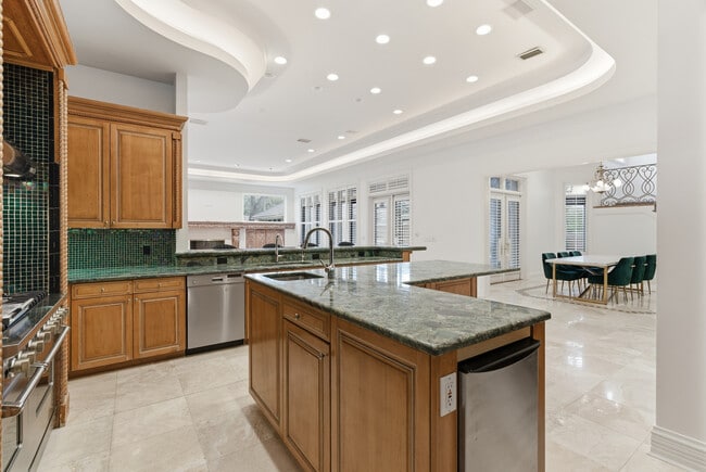 Foto del edificio - 4407 W Dale Ave