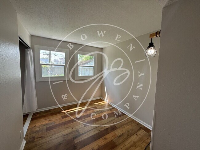 Foto del edificio - 242 E Northgate Pkwy