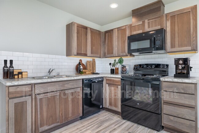 Foto del edificio - 311 Dawson Ln