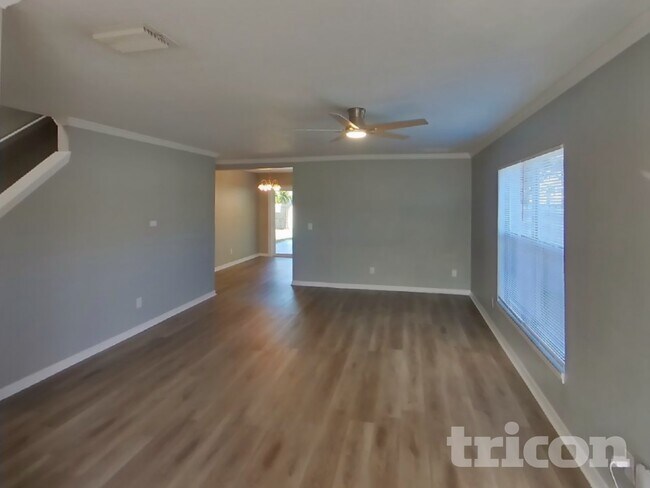 Building Photo - 1648 Harbor Oaks Dr