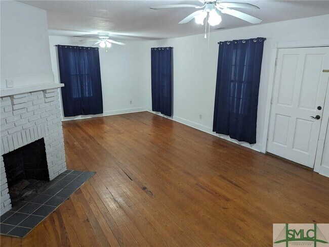 Foto del edificio - 4905 Garrard Ave