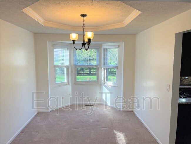 Building Photo - 6107 Loganberry Ct