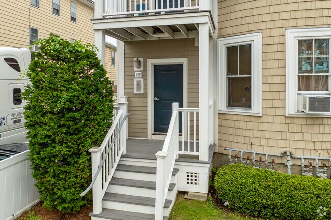 Entrada - 7 Bellevue St