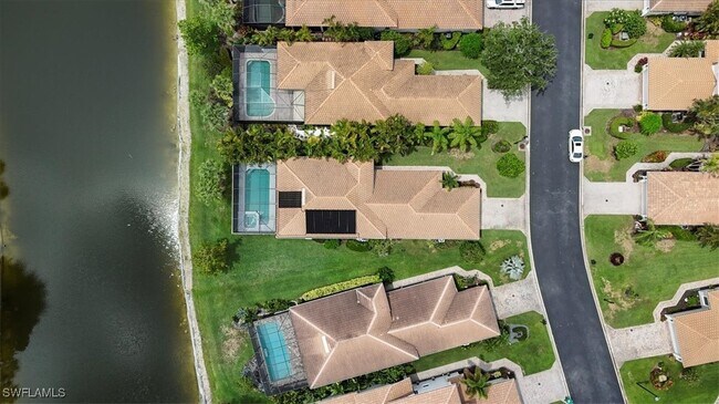 Foto del edificio - 8541 Peppertree Way